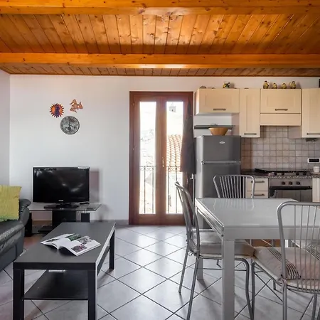 Terrazza Mandralisca By Wonderful Italy アパート